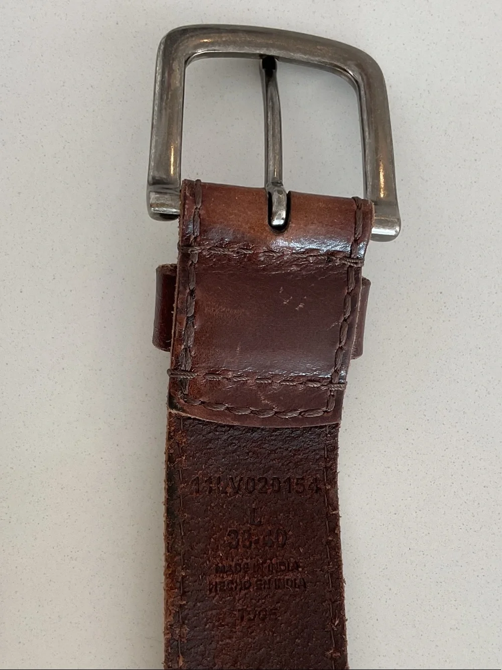Levi's Men's Embossed Logo Loop Casual Leather Belt  11LV020154